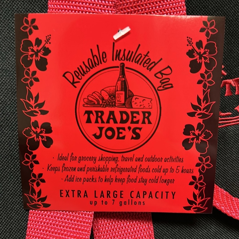 Trader Joe’s reusable insulated bag. Extra large capacity up to 7 gallon bag - Picture 4 of 10